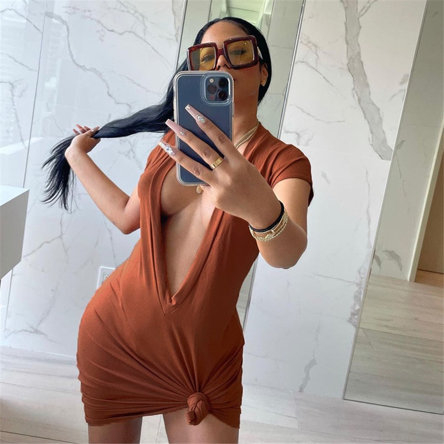 Sisterlinda Deep V Neck Sexy Dresses Women Black Short Sleeve Casual Street Elastic Party Clubwear Bodycon Mini Dresses Vestidos